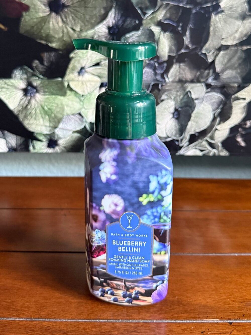 NEW BlueBerry Bellini Foaming Hand Soap Bath & Body Works